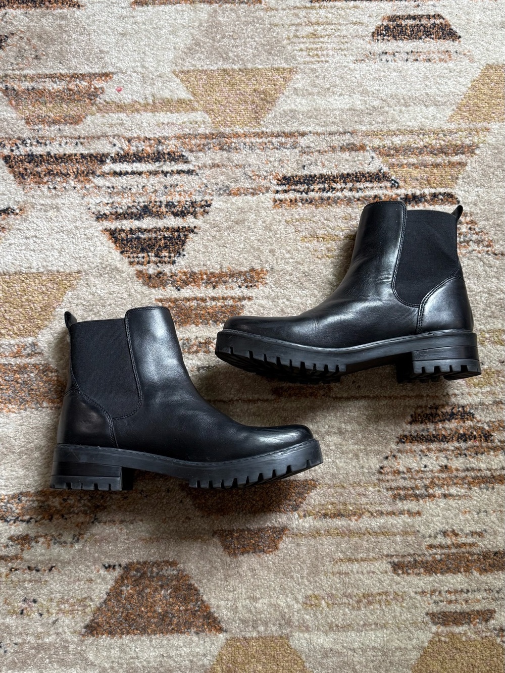 Women's Black Leather Chelsea Lug Sole Ankle Boots - Cynthia Rowley